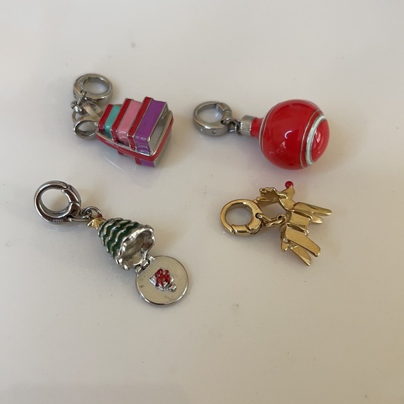 Fossil Christmas Pendants - Picture 7 of 7